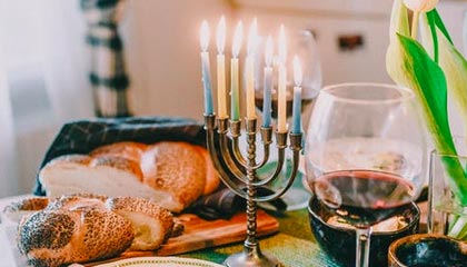 爱游戏娱乐-巴萨客场小胜毕尔巴鄂，登贝莱送关键助攻，巴萨对战毕尔巴鄂竞技