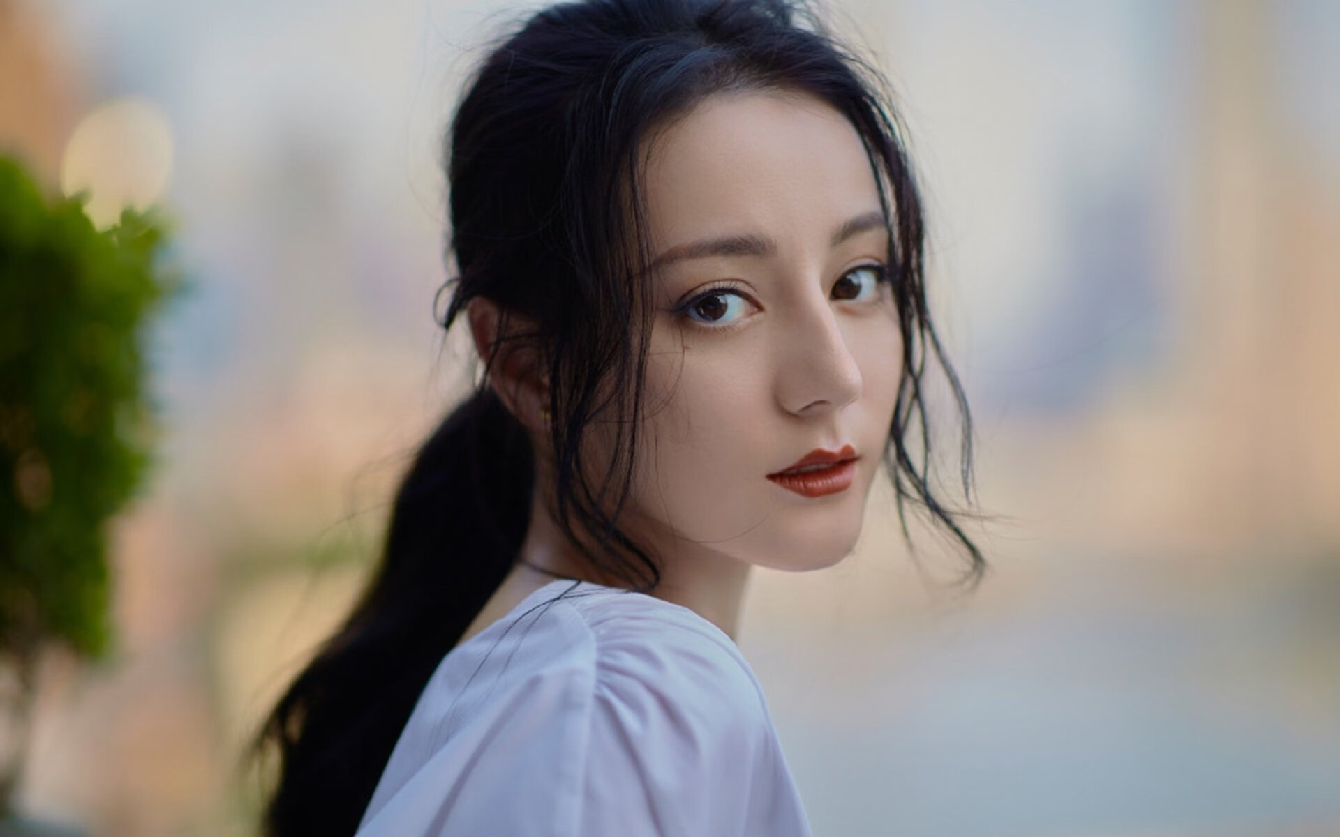 哥伦比亚队在巴黎奥运会比赛中展现出快速反击战术，奥运会哥伦比亚代表团
